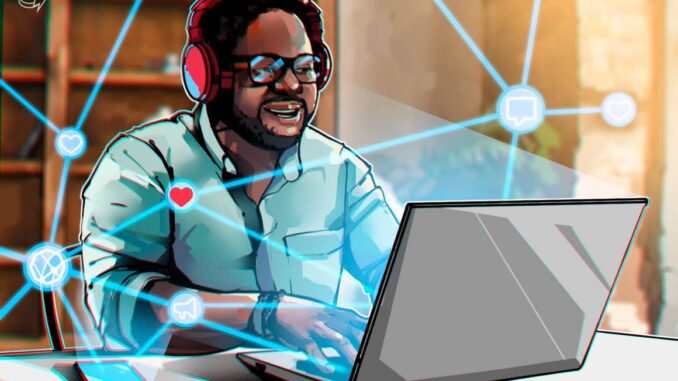 How the Bitcoin model can solve the social media dilemma How the Bitcoin model can solve the social media dilemma