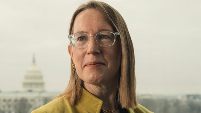 SEC Commissioner and ‘Crypto Mom’ Hester Peirce Is Amazed a SEC Commissioner and ‘Crypto Mom’ Hester Peirce Is Amazed a Bitcoin ETF Hasn’t Been Approved Yet