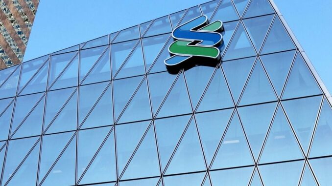 Standard Chartered China Offering Exchange Services for Digital Yuan Atmosphere (Shutterstock/CoinDesk)