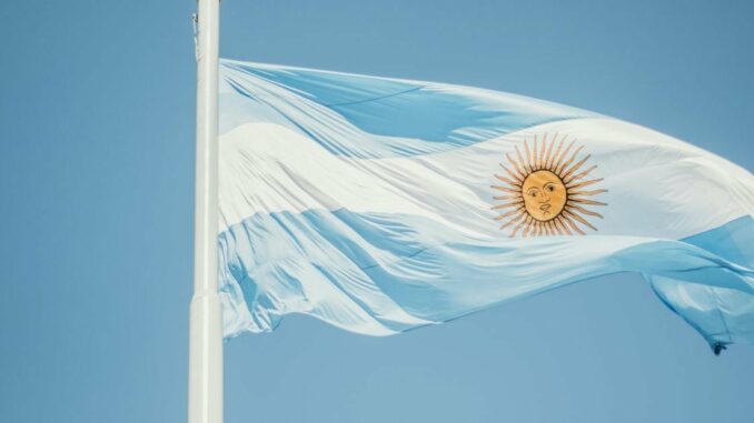 Argentina's Broken Currency Prompts USDT and USDC Purchases Elvis impersonators (Perry Knotts/Getty Images)
